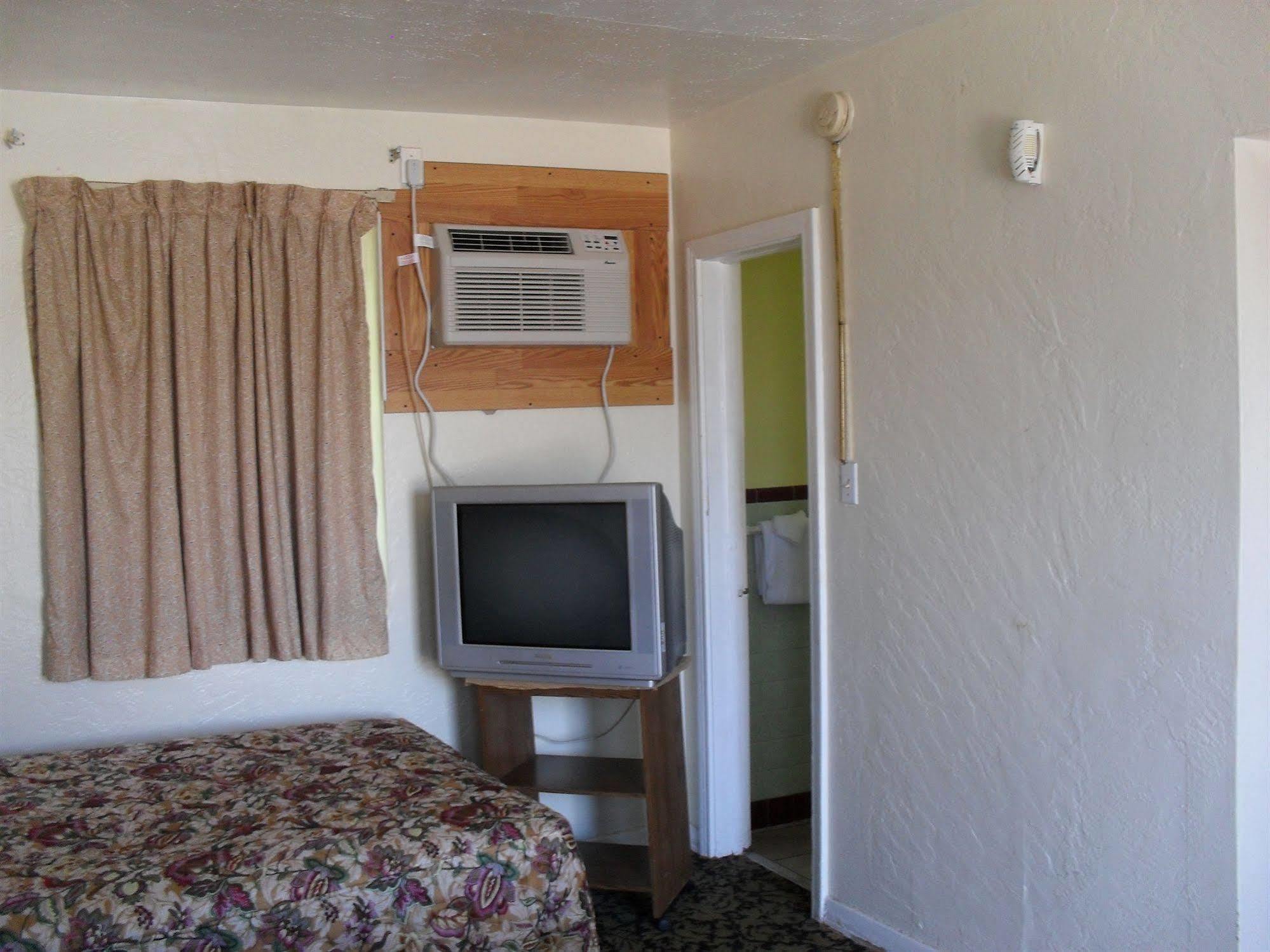 Shore Winds Motel Daytona Beach Exterior photo